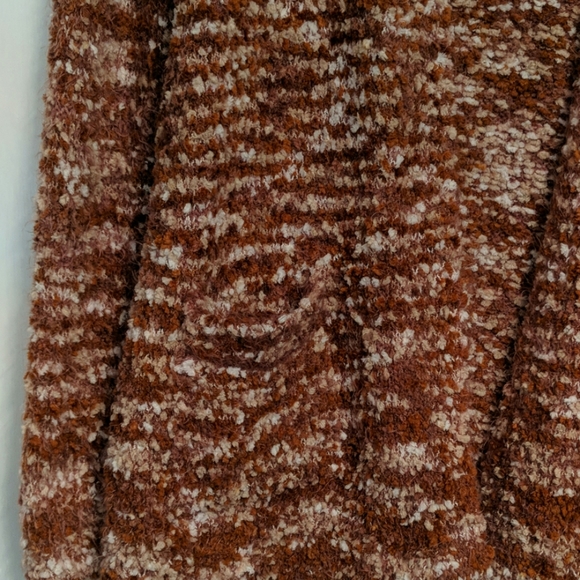 Peyton Promise sweater - Picture 5 of 8